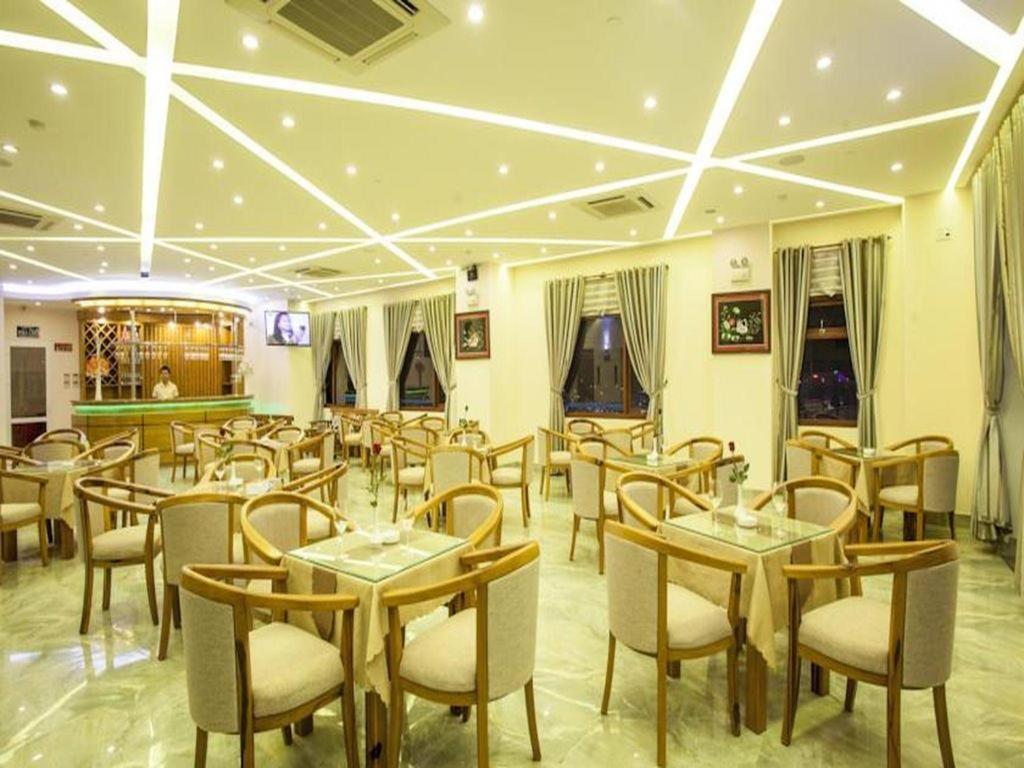 Moonlight Hotel Suites & Spa - Romantic River View & City View, High Floor, Great Location, Near Dragon Bridge Đà Nẵng Extérieur photo