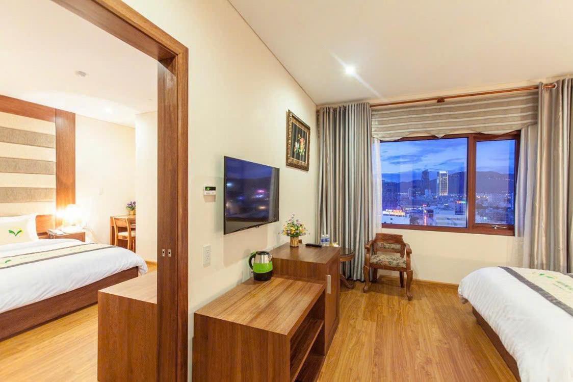 Moonlight Hotel Suites & Spa - Romantic River View & City View, High Floor, Great Location, Near Dragon Bridge Đà Nẵng Extérieur photo