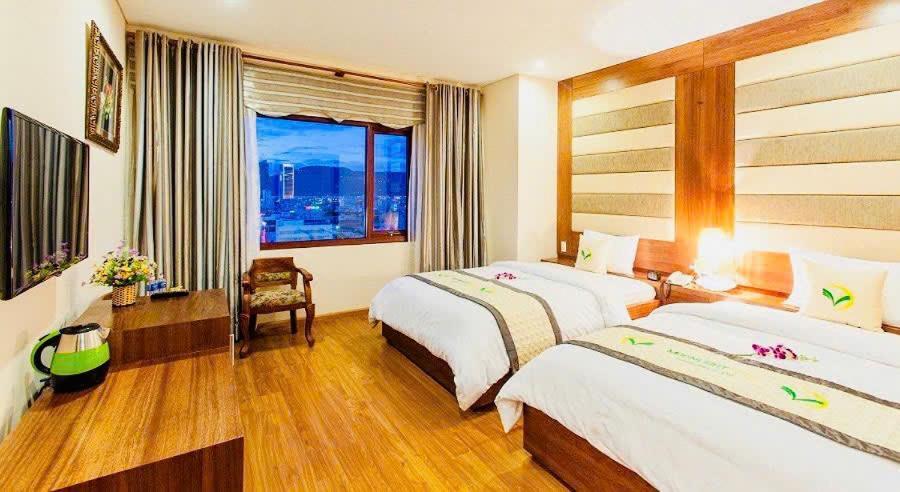 Moonlight Hotel Suites & Spa - Romantic River View & City View, High Floor, Great Location, Near Dragon Bridge Đà Nẵng Extérieur photo