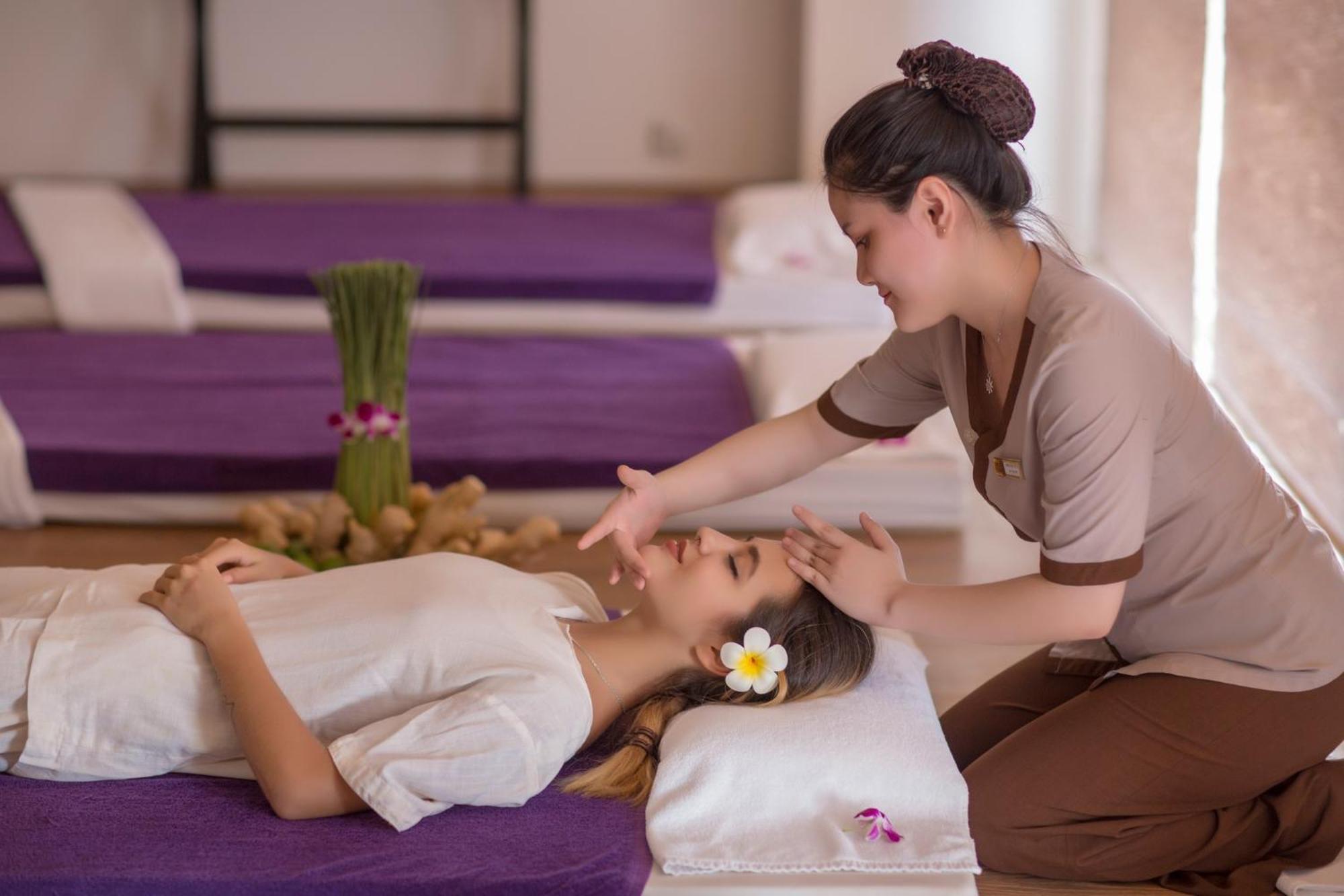 Moonlight Hotel Suites & Spa - Romantic River View & City View, High Floor, Great Location, Near Dragon Bridge Đà Nẵng Extérieur photo