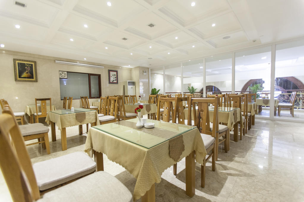 Moonlight Hotel Suites & Spa - Romantic River View & City View, High Floor, Great Location, Near Dragon Bridge Đà Nẵng Extérieur photo